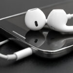 Mobile phone accessory